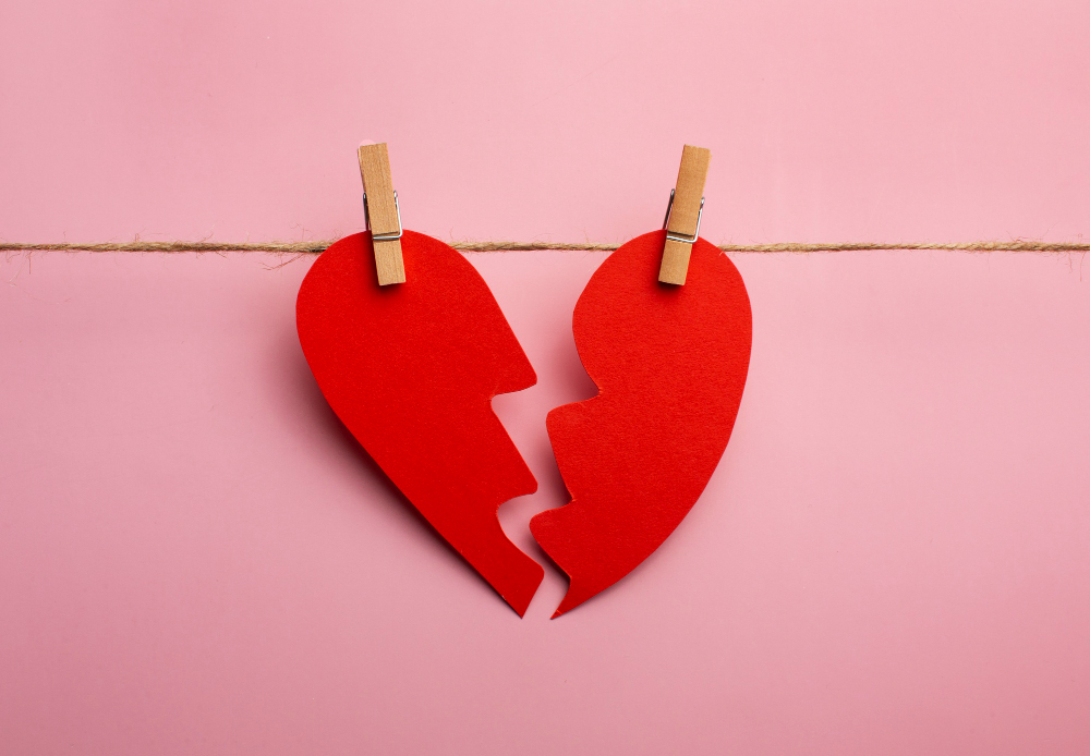 LZ28 – Contracte clare. Clauza de reziliere: cum ieși legal dintr-un contract care nu te mai avantajează